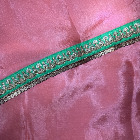 Indian wear (green and gold) - Picture 4 of 6